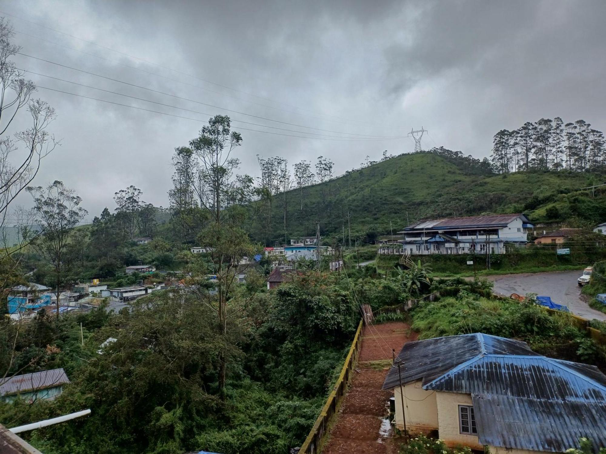 Hotelgurubhavan Munnar Buitenkant foto