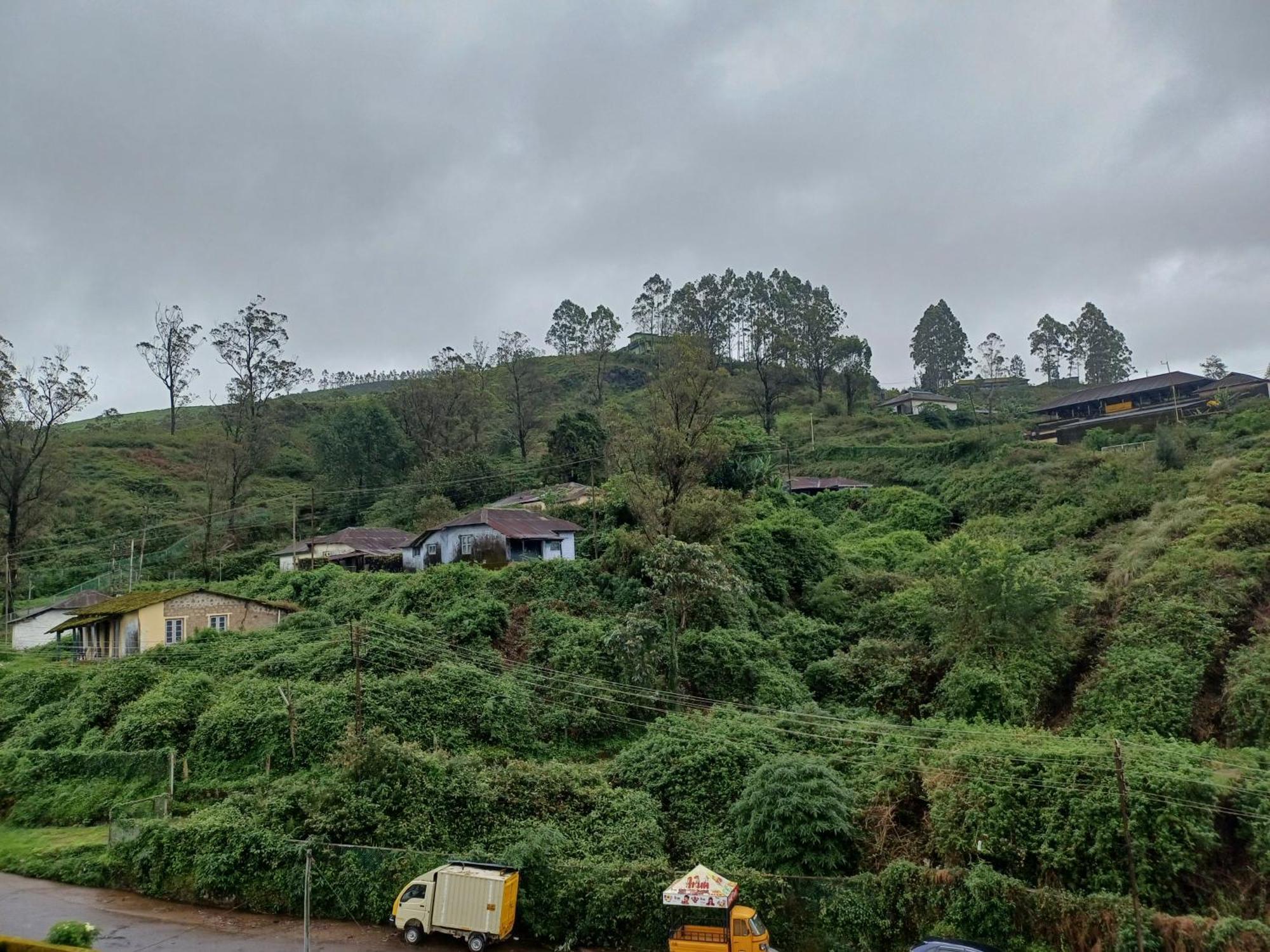 Hotelgurubhavan Munnar Buitenkant foto