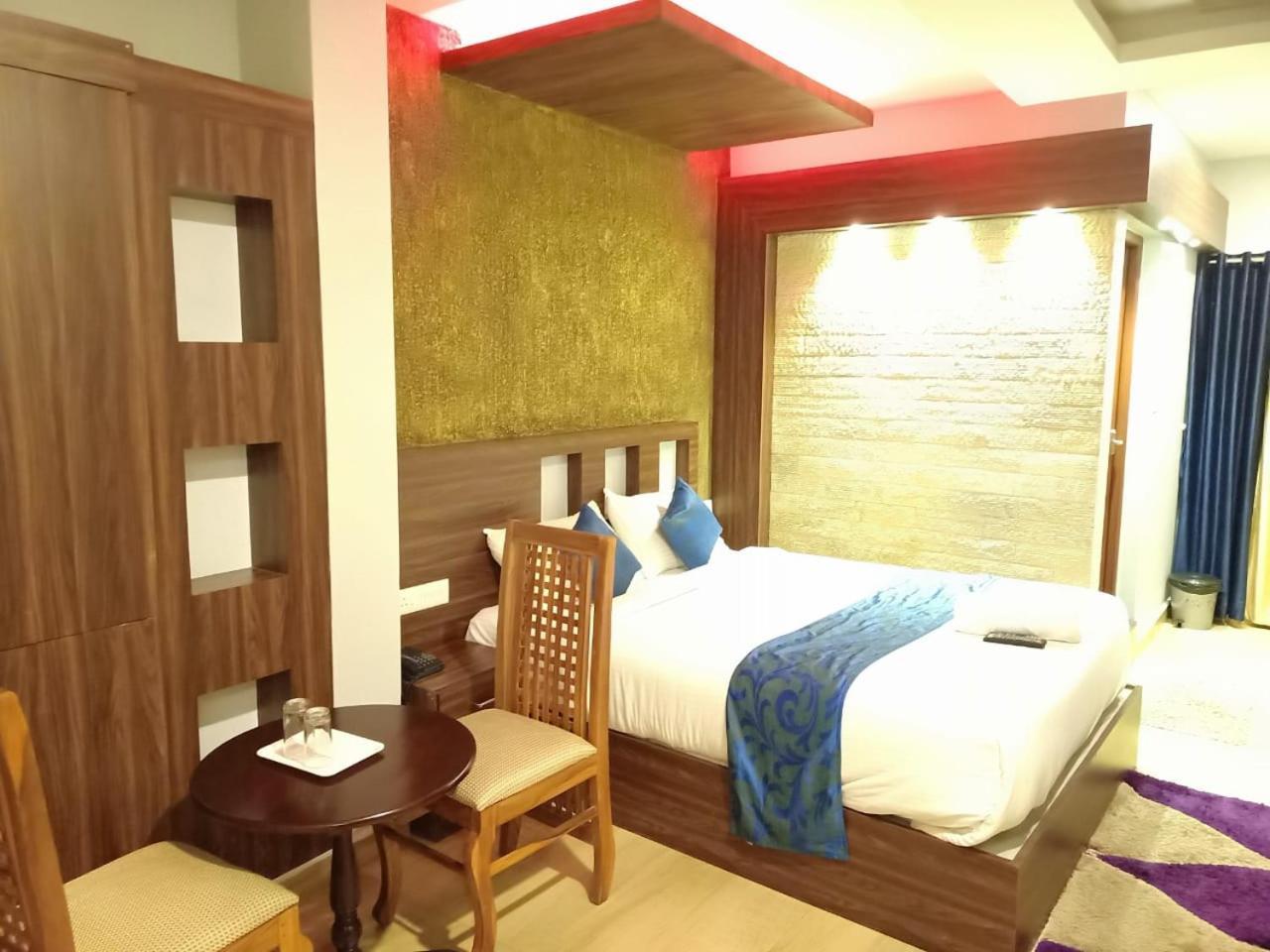 Hotelgurubhavan Munnar Buitenkant foto